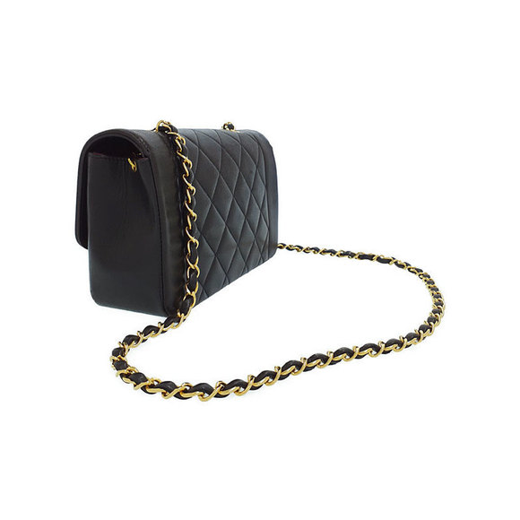 Chanel Shoulder Matelasse Chain Bag Black Diana - Picture 1 of 9